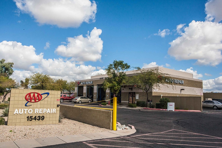 AAA Paradise Valley Auto Repair Property Image